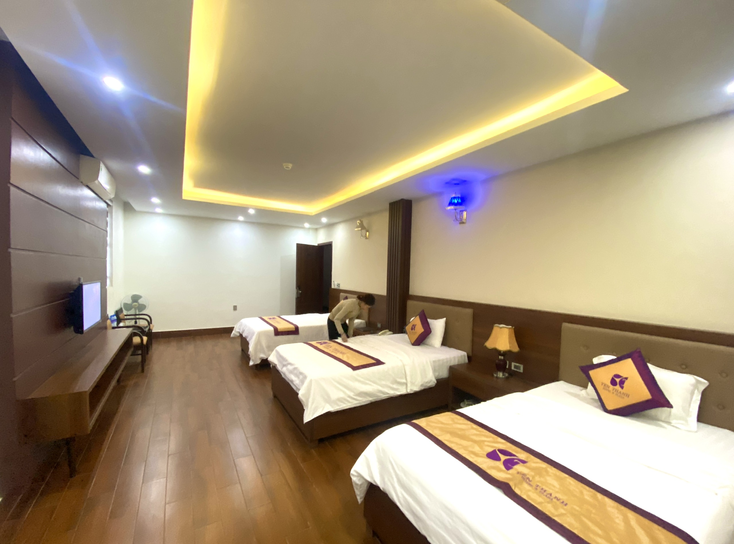 Phòng 3 giường 1m2 diện tích 38m